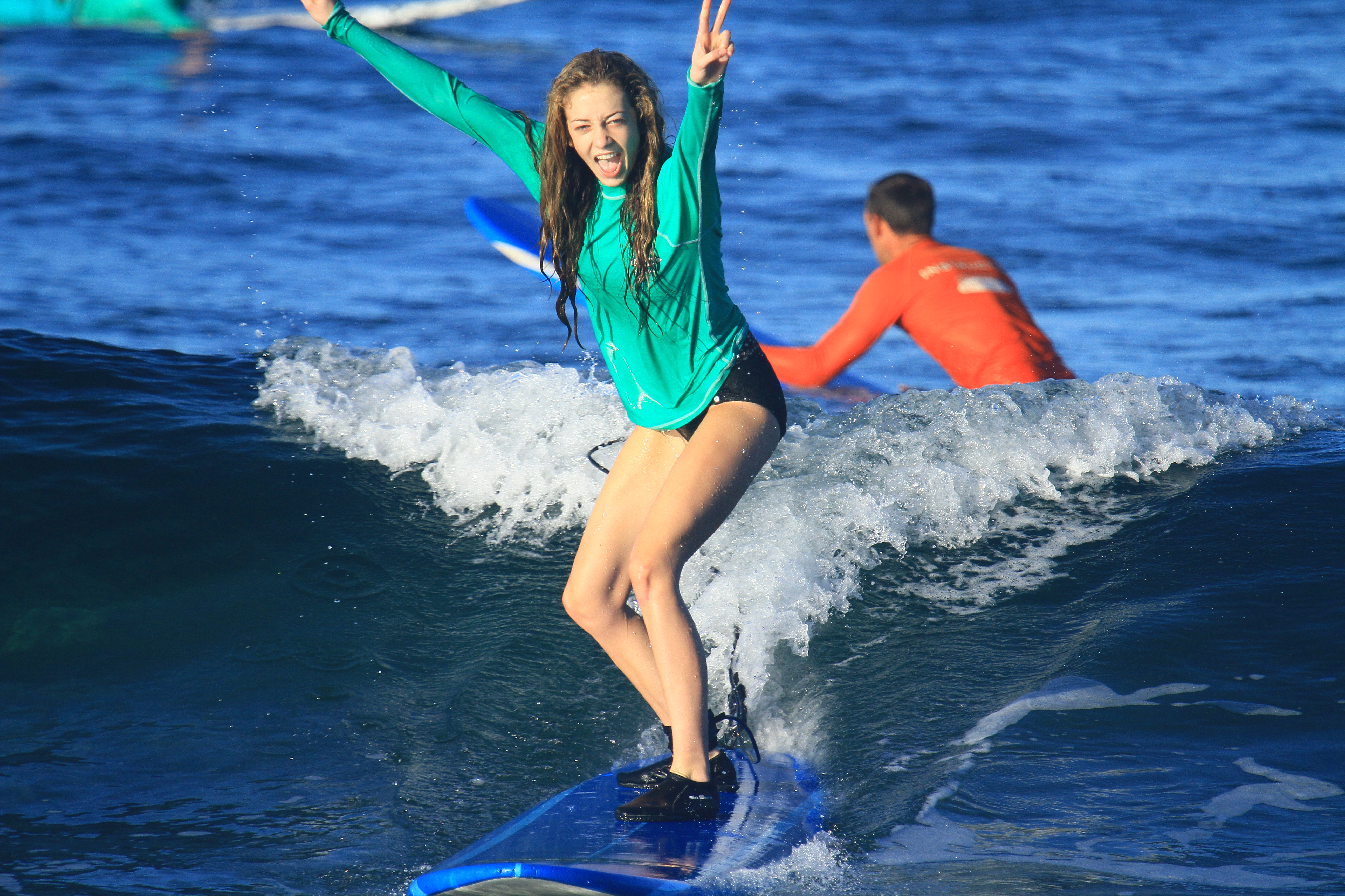 Lelu prevailed over the wave!